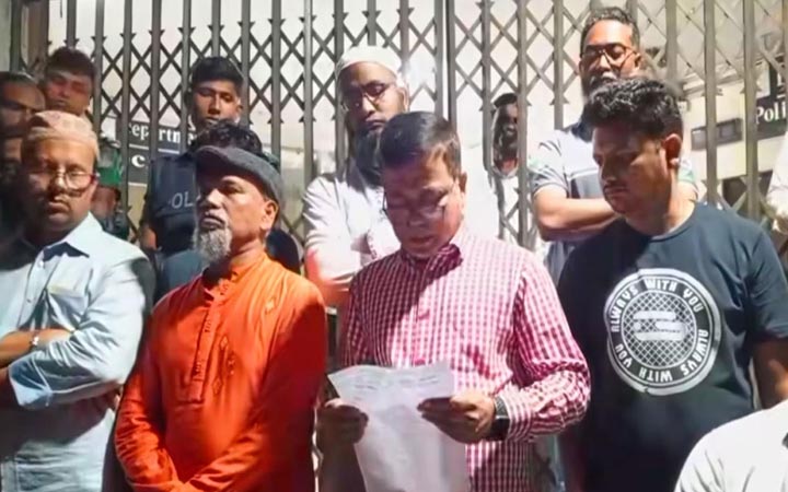 বেরোবিতে ফুটবল খেলাকে কেন্দ্র করে সংঘর্ষ, ৮ শিক্ষার্থী বহিষ্কার
